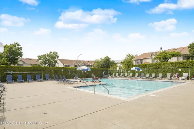 $570,888 | 8 Mc Divitt Avenue, Unit A | New Springville