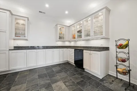 $799,900 | 2100 North Racine Avenue, Unit 3D, Chicago, IL 60614