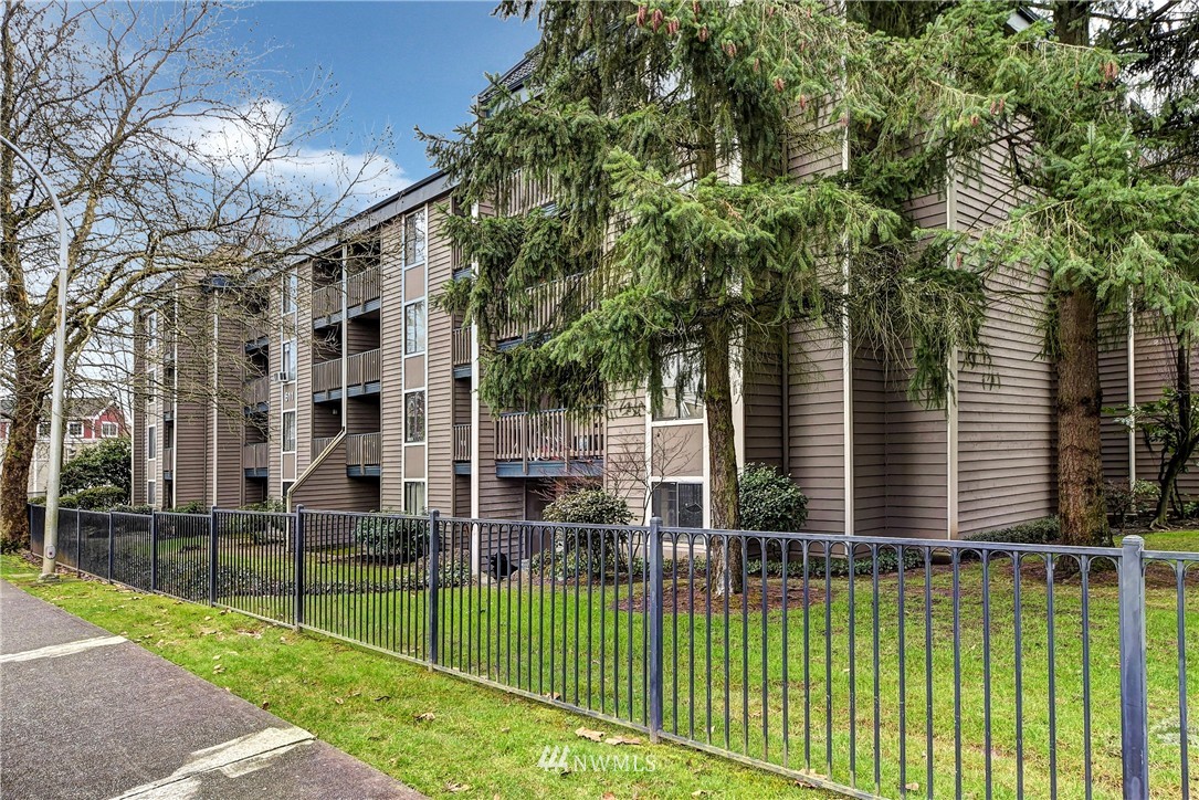 611 Southwest 5th Court, Unit A101 Renton, WA 98057 - Photo 15 of 15