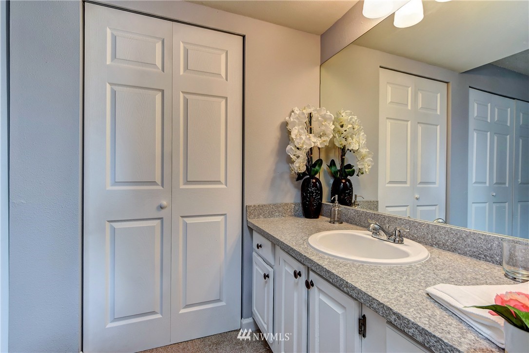 611 Southwest 5th Court, Unit A101 Renton, WA 98057 - Photo 7 of 15
