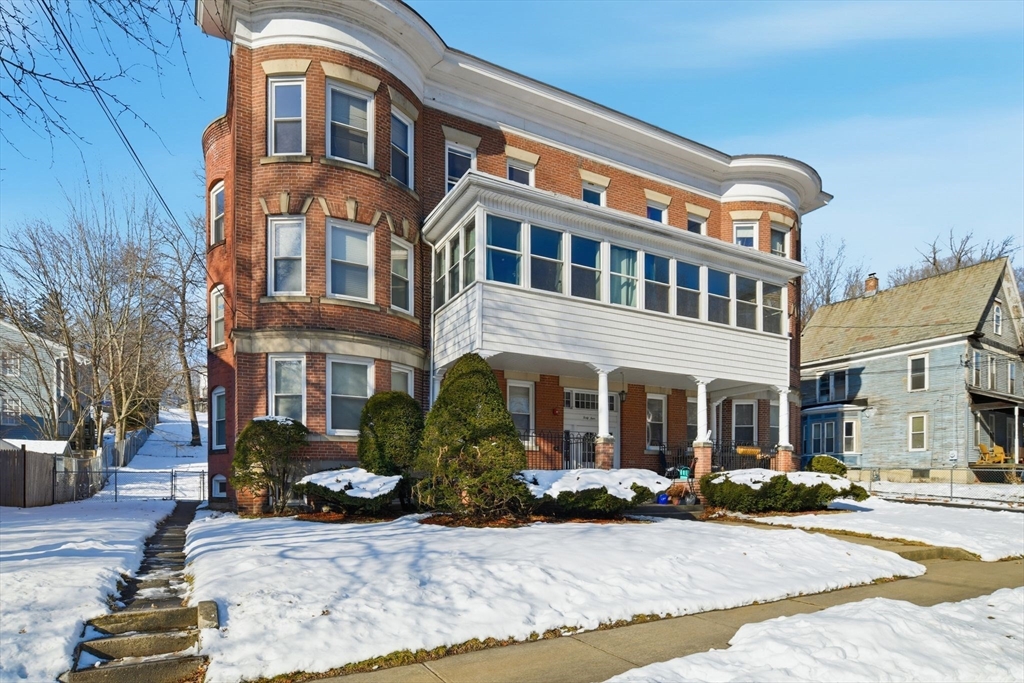 44 Bardwell Street, Unit 2R South Hadley, MA 01075 - Photo 1 of 15