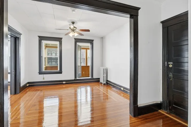 $2,100 | 44 Bardwell Street, Unit 2R, South Hadley, MA 01075