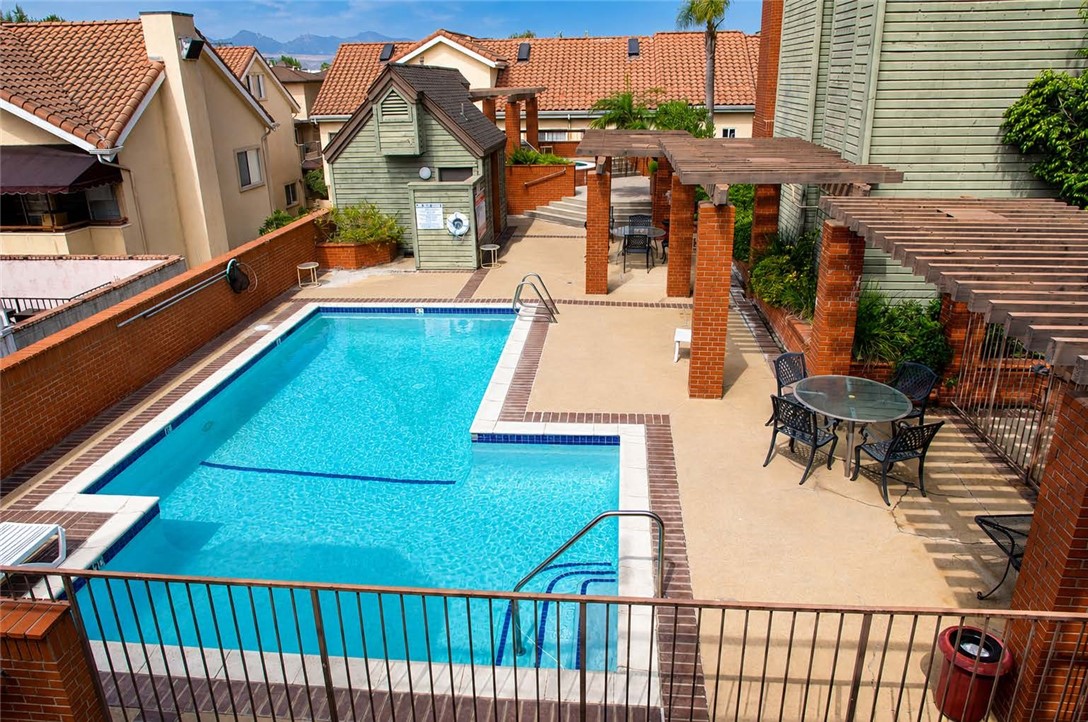 1313 Valley View Road, Unit 202 Glendale, CA 91202 - Photo 24 of 24