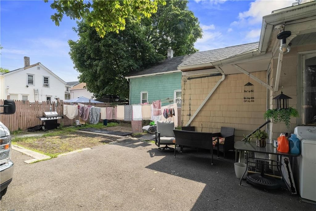 150 Early Street Providence, RI 02907 - Photo 2 of 13