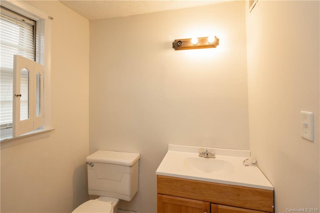 341 Sleepy Hollow Road Charlotte, NC 28217 - Photo 20 of 30