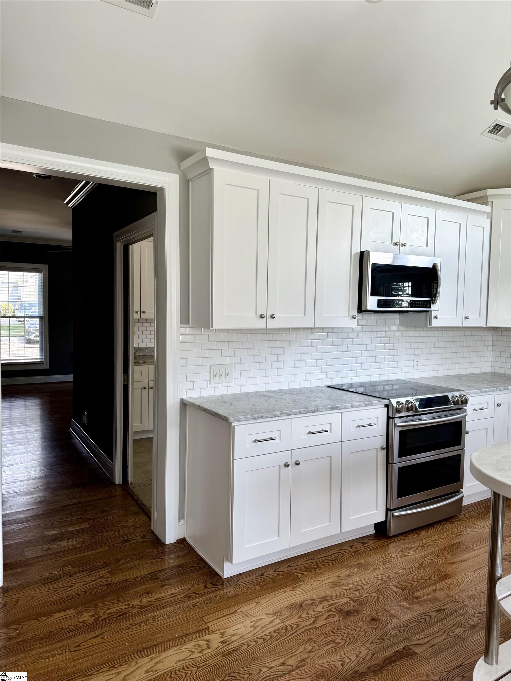 909 Anderson Ridge Road Greer, SC 29651 - Photo 13 of 27