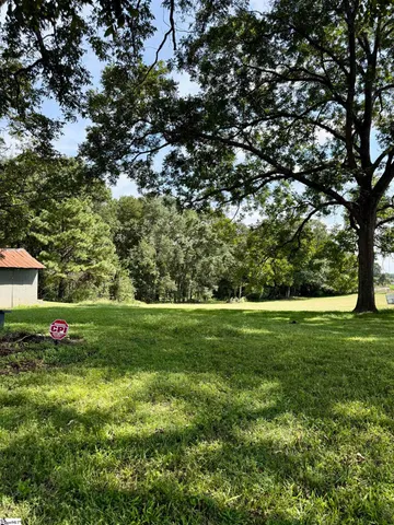 $3,199 | 909 Anderson Ridge Road, Greer, SC 29651