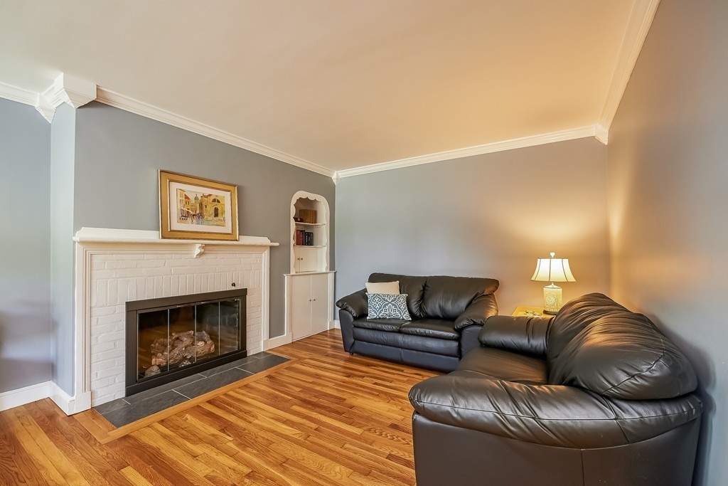 24 Fairfax Road Milton, MA 02186 - Photo 5 of 25 Gallery Image 5