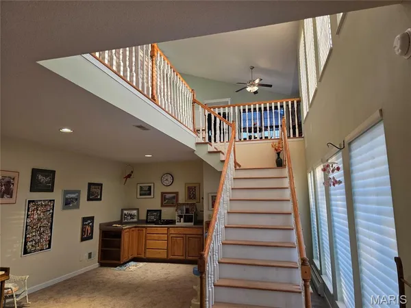 $350,000 | 2733 Fieldstone Drive, Maryville, IL 62062