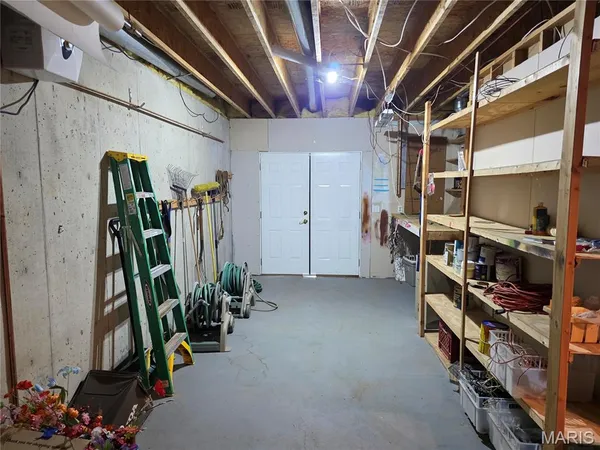 $350,000 | 2733 Fieldstone Drive, Maryville, IL 62062