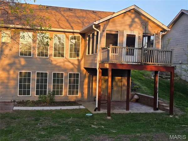 $350,000 | 2733 Fieldstone Drive, Maryville, IL 62062