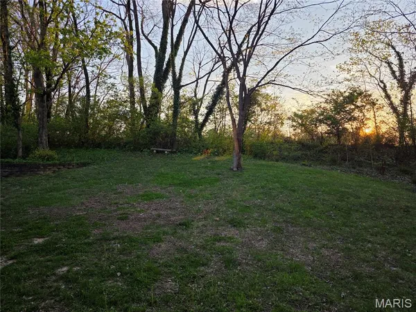 $350,000 | 2733 Fieldstone Drive, Maryville, IL 62062