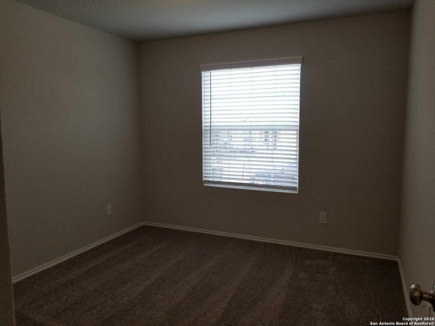 10403 Midsummer Meadow Converse, TX 78109 - Photo 13 of 25