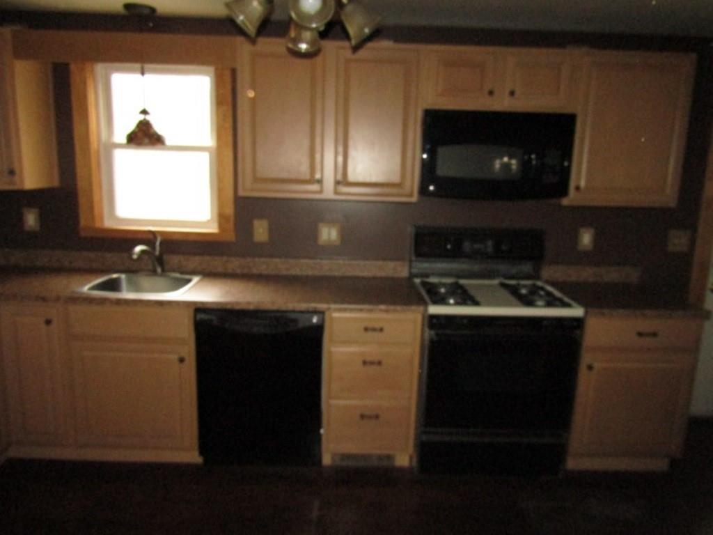 810 Venetia Road Venetia, PA 15367 - Photo 17 of 31 Gallery Image 17