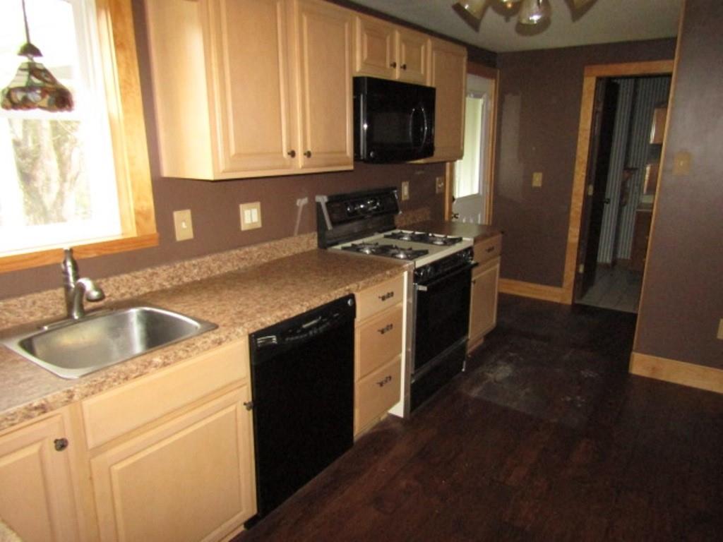 810 Venetia Road Venetia, PA 15367 - Photo 20 of 31 Gallery Image 20