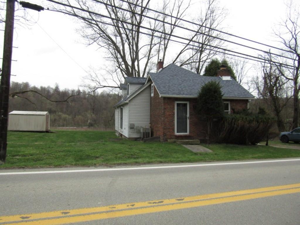 810 Venetia Road Venetia, PA 15367 - Photo 2 of 31 Gallery Image 2