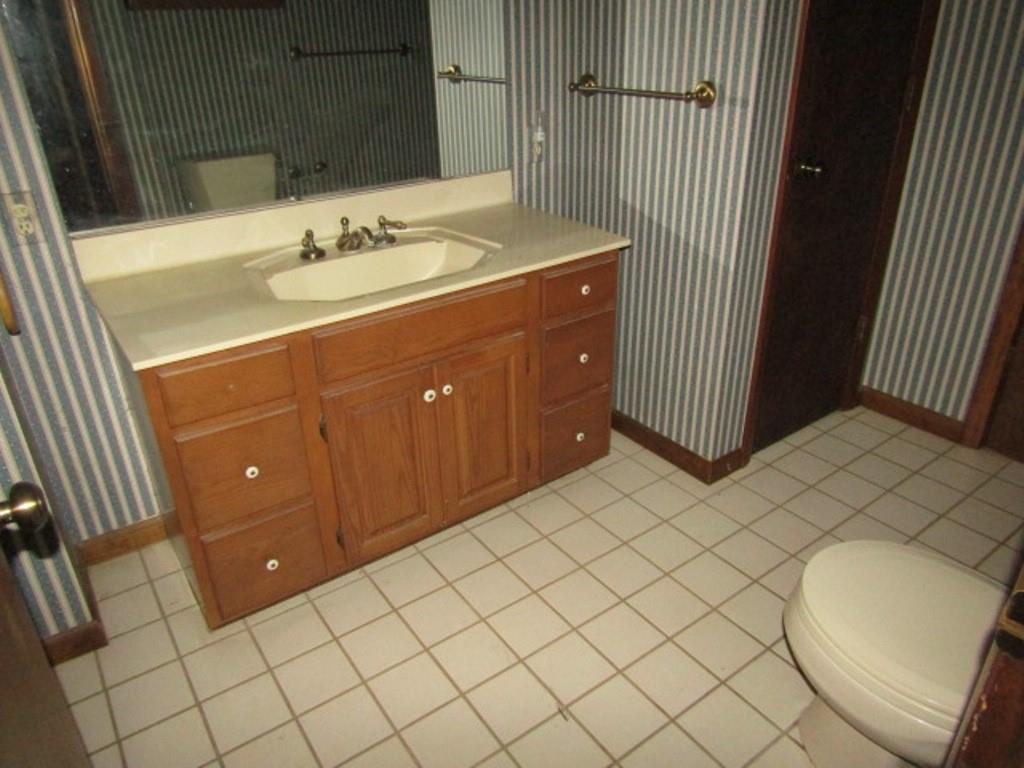 810 Venetia Road Venetia, PA 15367 - Photo 21 of 31 Gallery Image 21