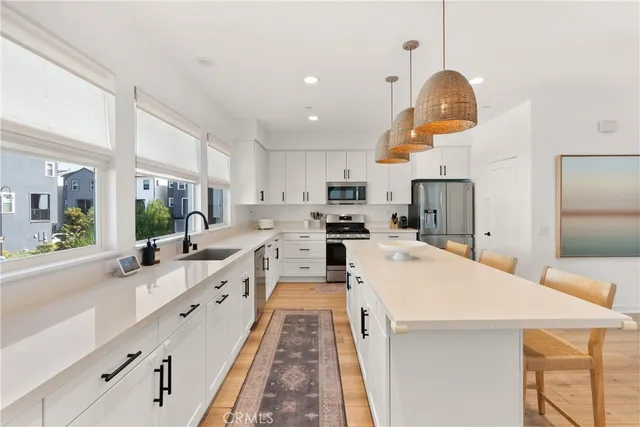 $1,249,888 | 519 Caleigh Lane, Costa Mesa, CA 92627