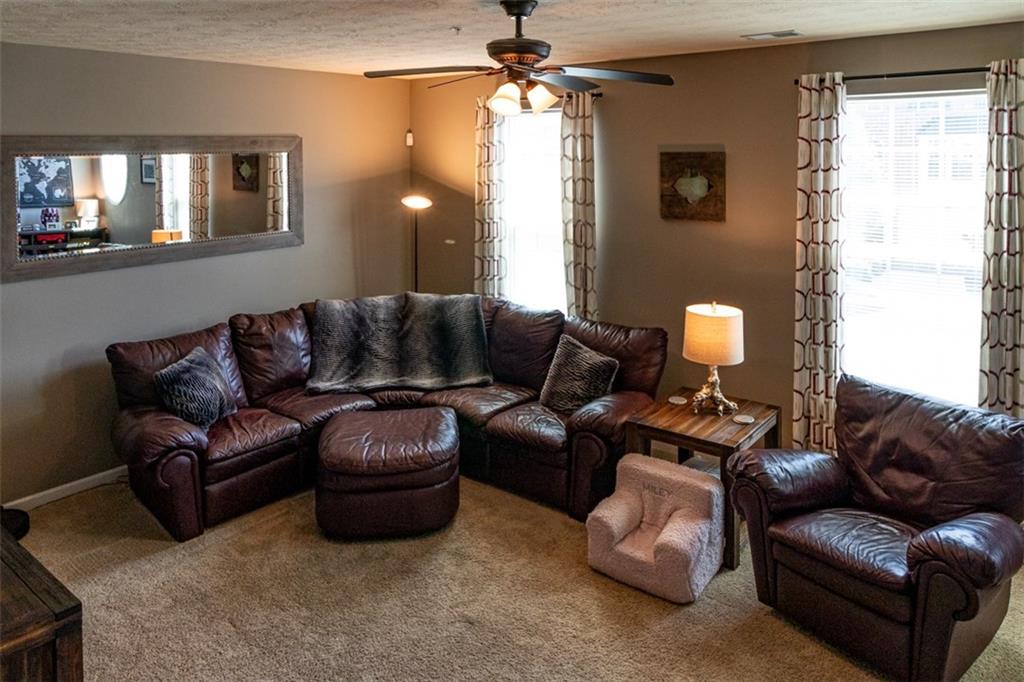 330 Maple Ridge Drive Canonsburg, PA 15317 - Photo 6 of 24 Gallery Image 6