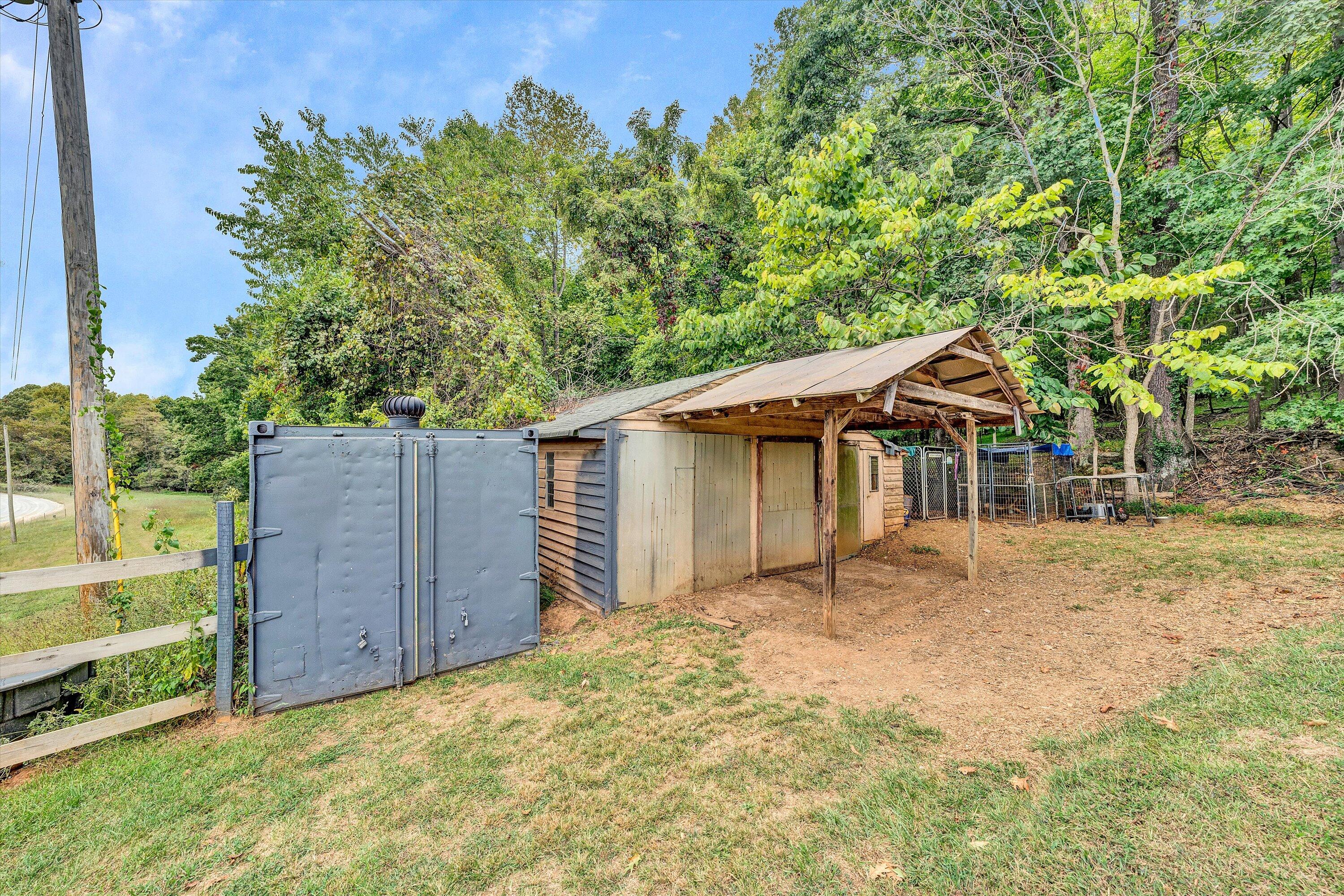 2357 Nemmo Road Vinton, VA 24179 - Photo 45 of 54 a house with a tree in the background
