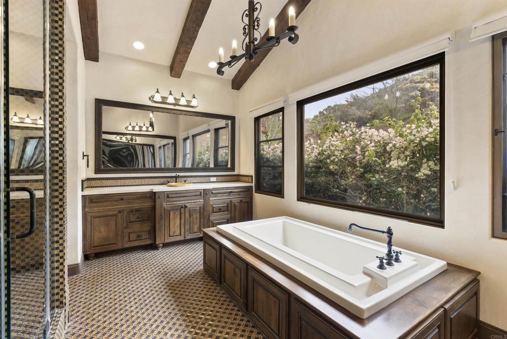 4631 La Orilla Rancho Santa Fe, CA 92067 - Photo 11 of 35