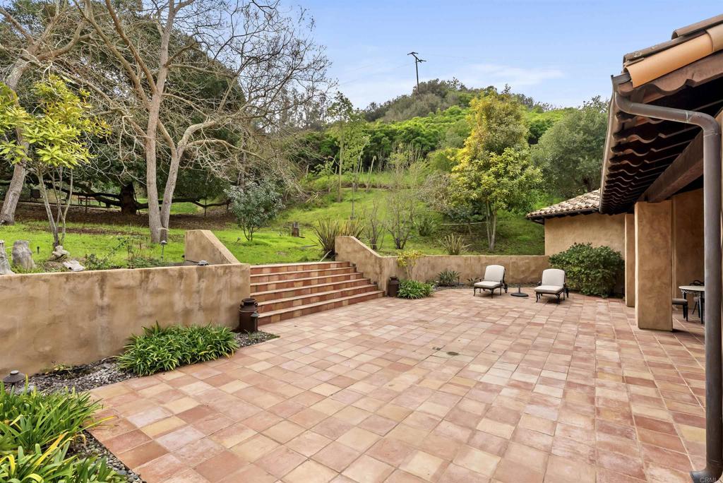 4631 La Orilla Rancho Santa Fe, CA 92067 - Photo 28 of 35