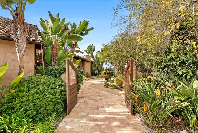 $7,650,000 | 4631 La Orilla, Rancho Santa Fe, CA 92067