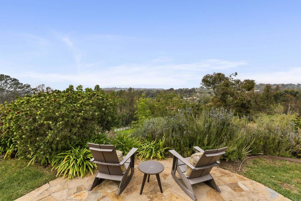 4631 La Orilla Rancho Santa Fe, CA 92067 - Photo 34 of 35