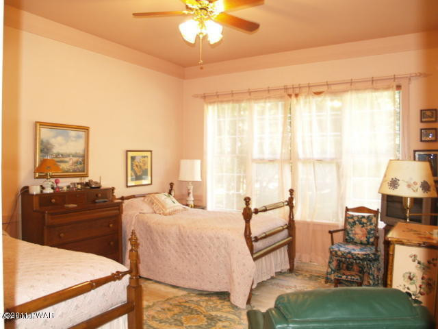 223 Waynewood Road Lake Ariel, PA 18436 - Photo 14 of 27