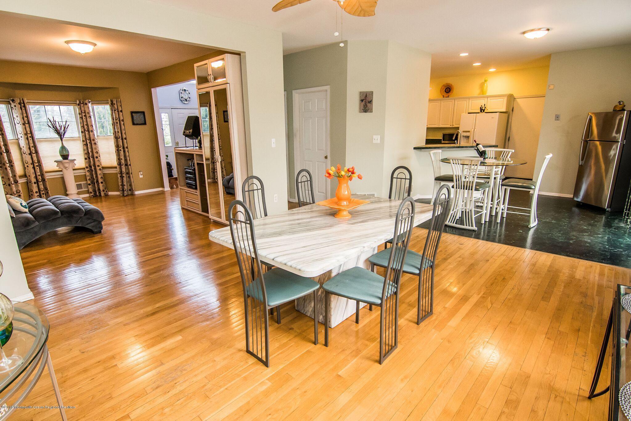46 Bedle Road Hazlet, NJ 07730 - Photo 11 of 35 46 bedle rd 20