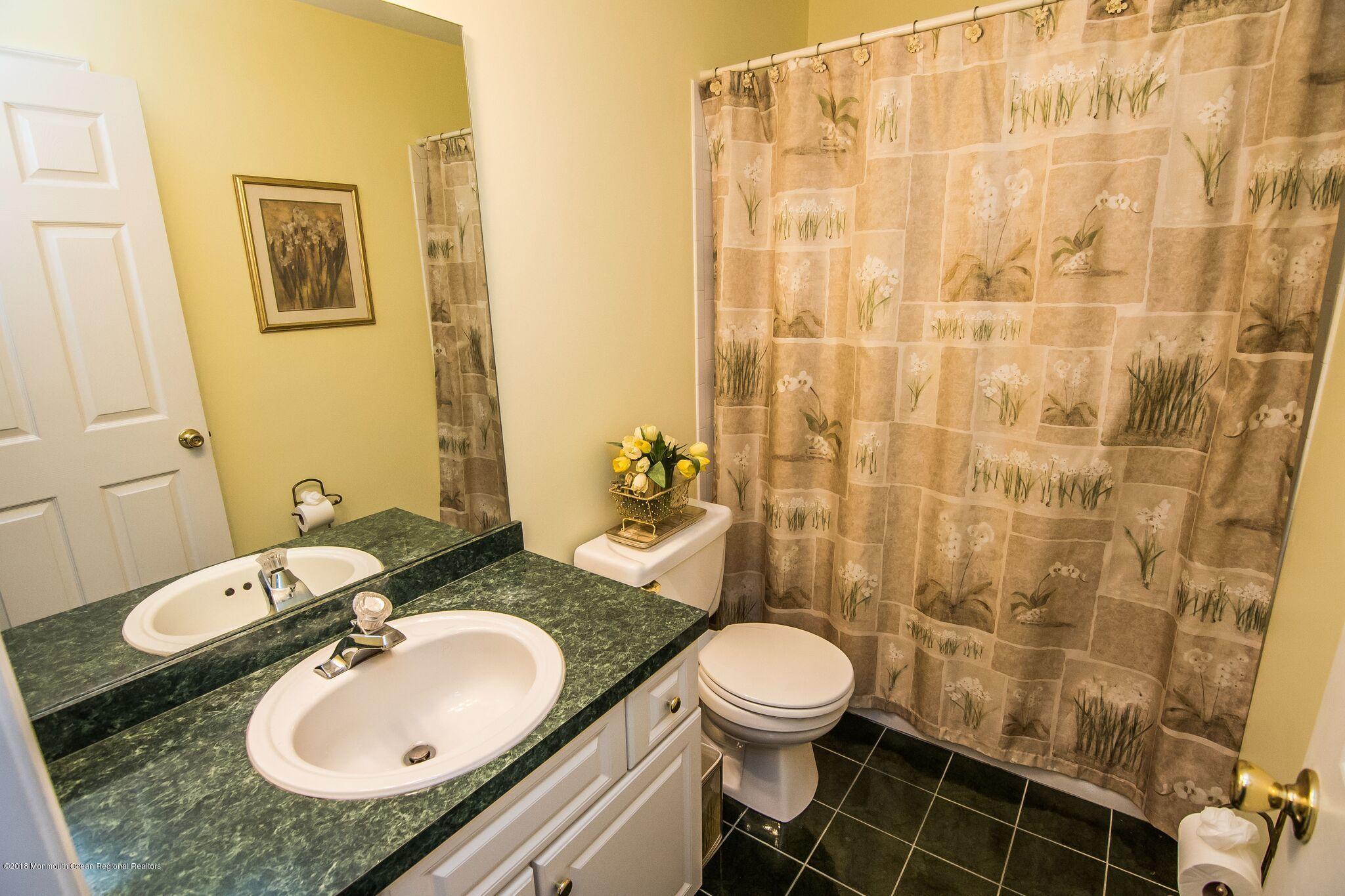 46 Bedle Road Hazlet, NJ 07730 - Photo 22 of 35 46 Bedle Rd. 6