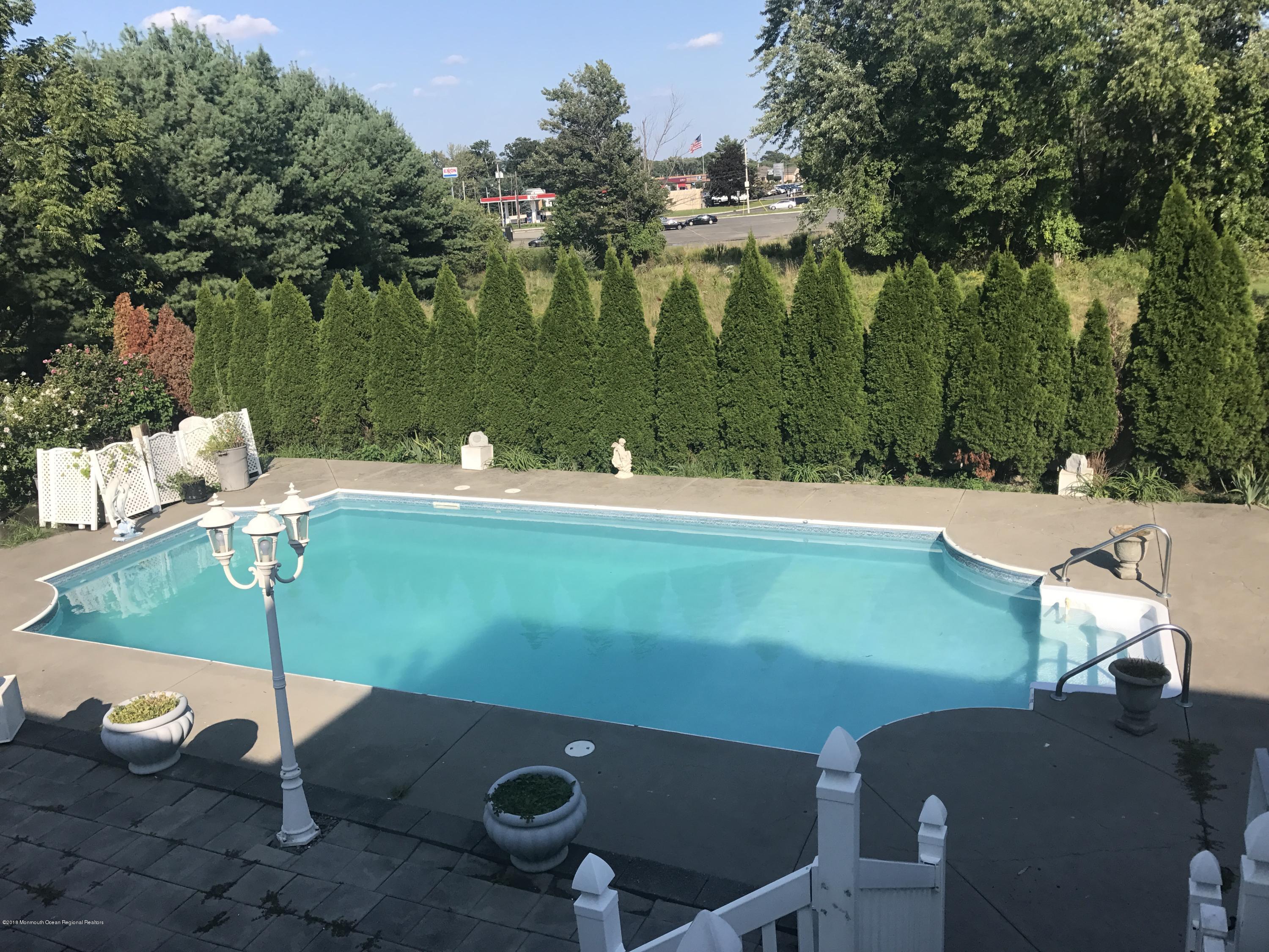 46 Bedle Road Hazlet, NJ 07730 - Photo 27 of 35 46 bedle rd 32
