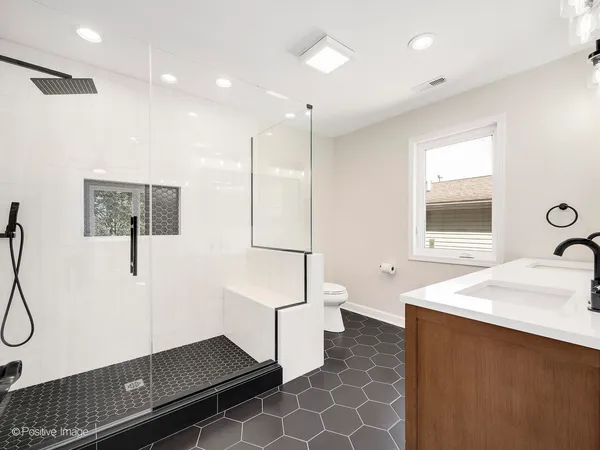 $5,500 | 4206 Forest Avenue, Downers Grove, IL 60515