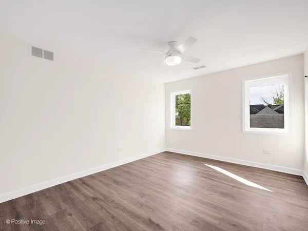 $5,500 | 4206 Forest Avenue, Downers Grove, IL 60515