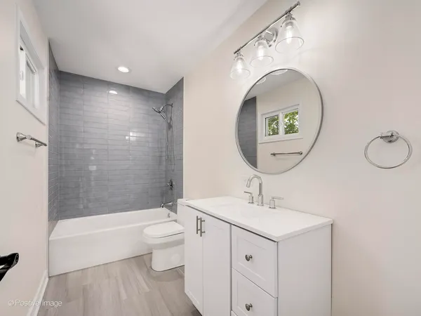 $5,500 | 4206 Forest Avenue, Downers Grove, IL 60515