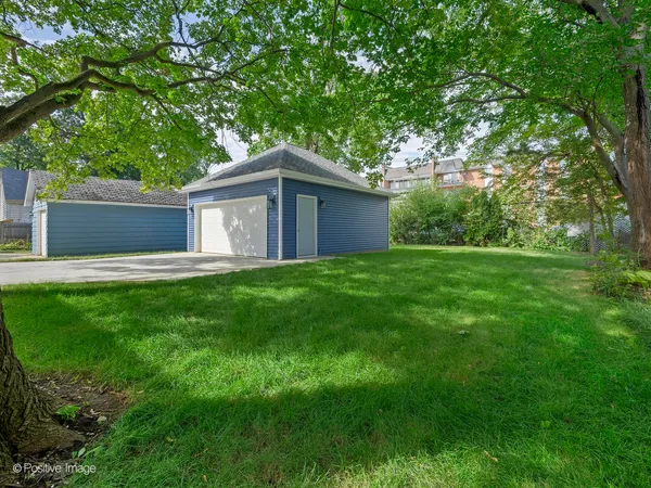 $5,500 | 4206 Forest Avenue, Downers Grove, IL 60515