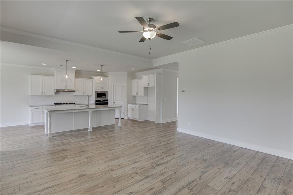 174 Oakdale Road Jefferson, GA 30549 - Photo 11 of 67
