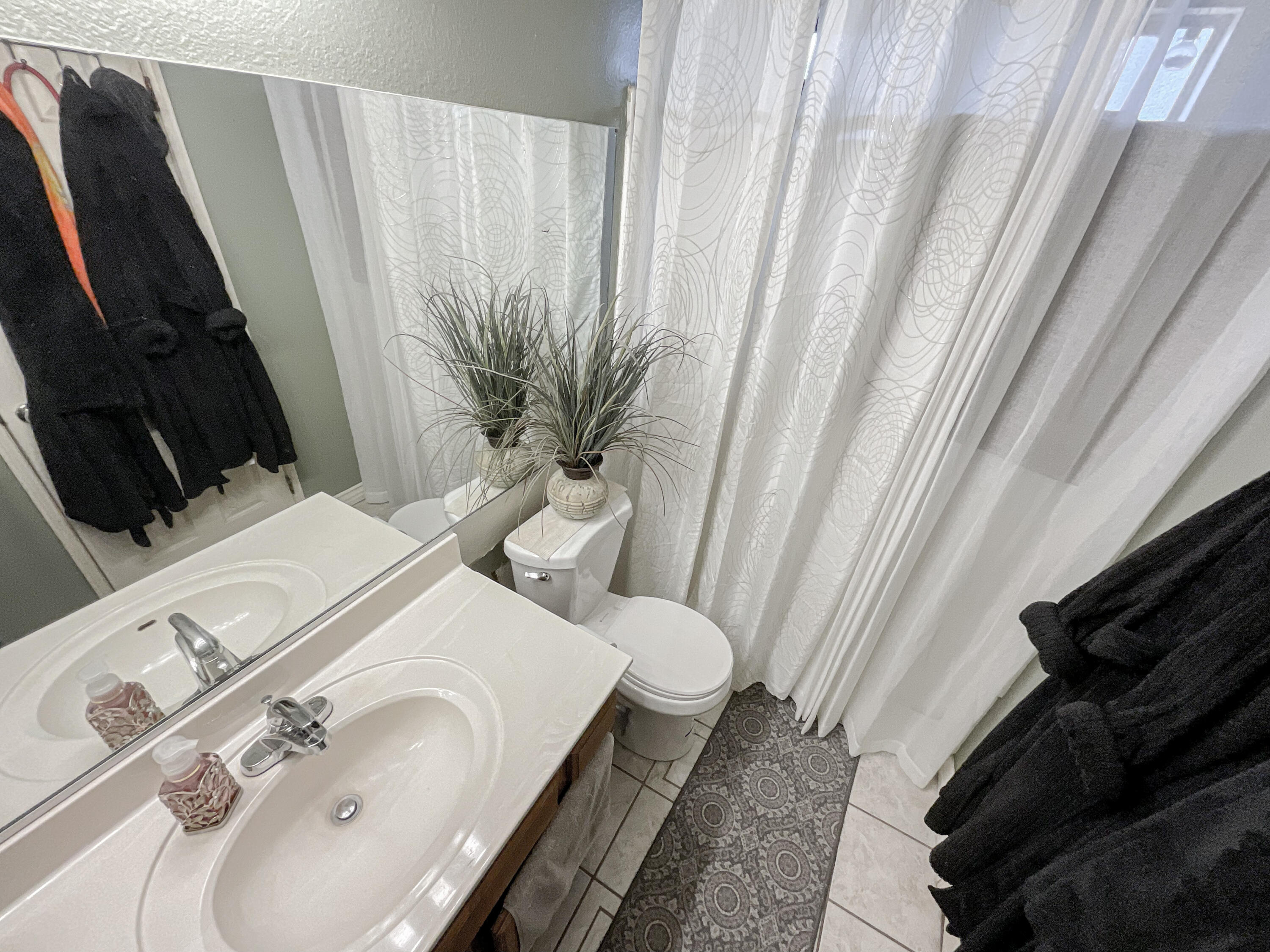 4065 Saddleback Road Palmdale, CA 93552 - Photo 15 of 21 15