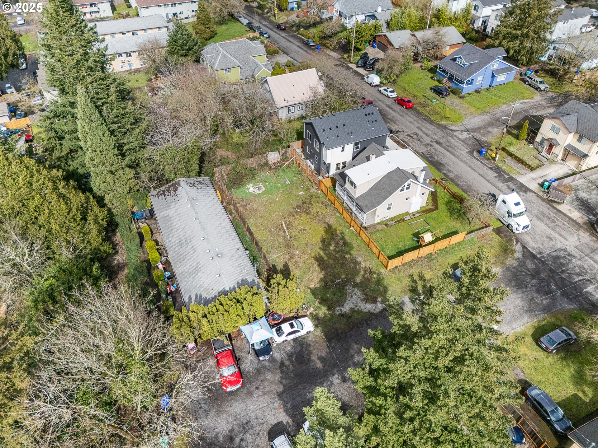 9165 Northeast Oregon Street Portland, OR 97220 - Photo 5 of 8