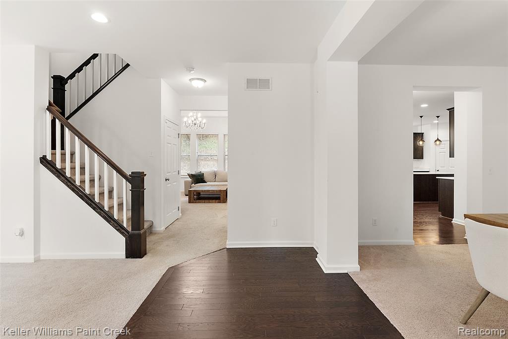 201 Beechview Drive Rochester, MI 48306 - Photo 6 of 55