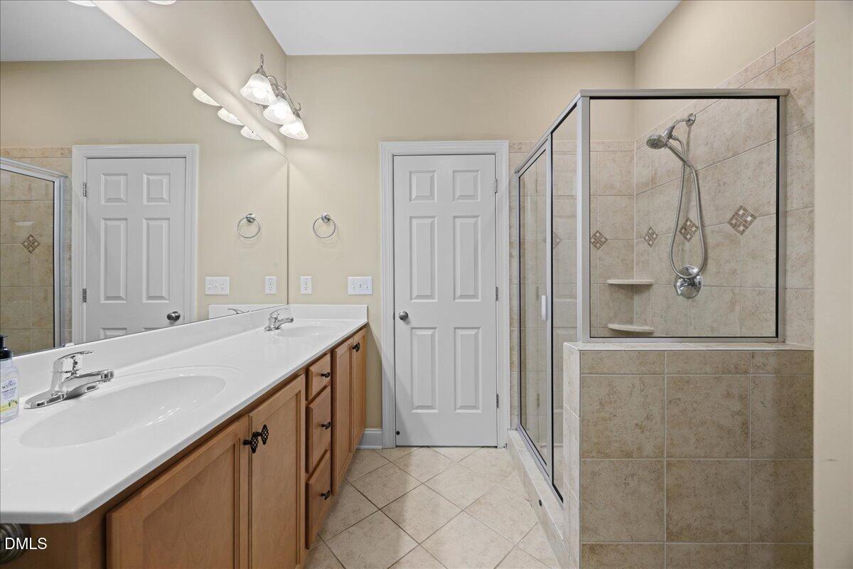 6317 Grove Estates Terrace Raleigh, NC 27606 - Photo 13 of 30 Gallery Image 13