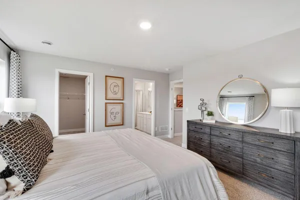 $355,000 | 17581 Driscoll Place, Lakeville, MN 55044