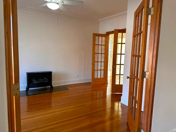 $2,400 | 1130 West Pratt Boulevard, Unit 3N, Chicago, IL 60626