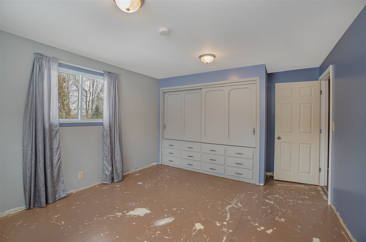 11950 West Chapman Road Blanchard, MI 49310 - Photo 18 of 30 1884236-17.JPG
