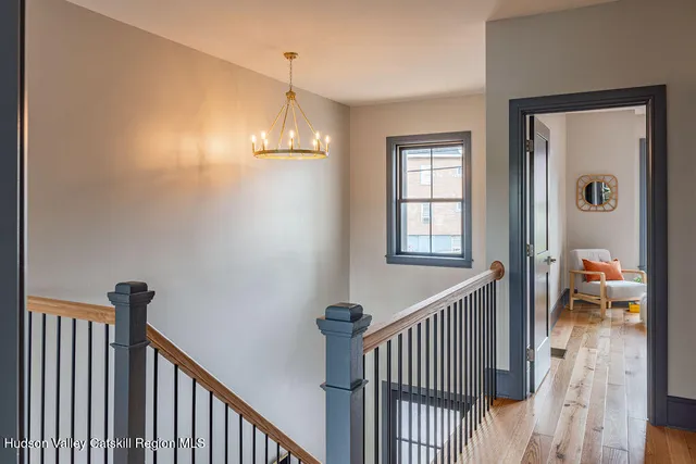 $895,000 | 6 Icehouse Drive, Saugerties, NY 12477