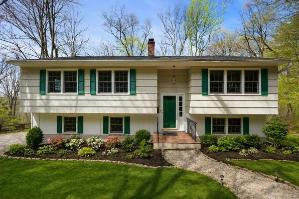 $739,000 | 116 Allison Road, Katonah, NY 10536