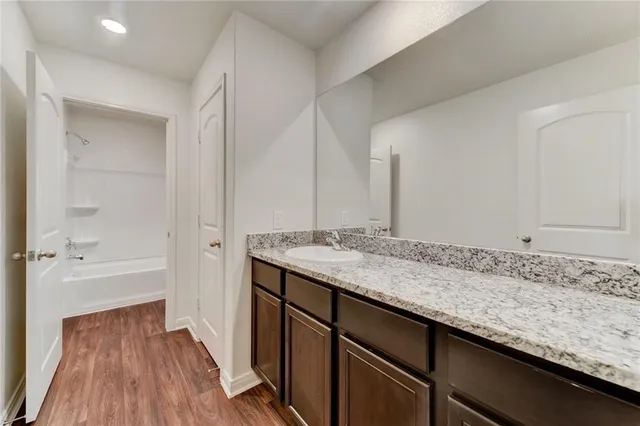 $1,885 | 112 Dupont Pass, Jarrell, TX 76537