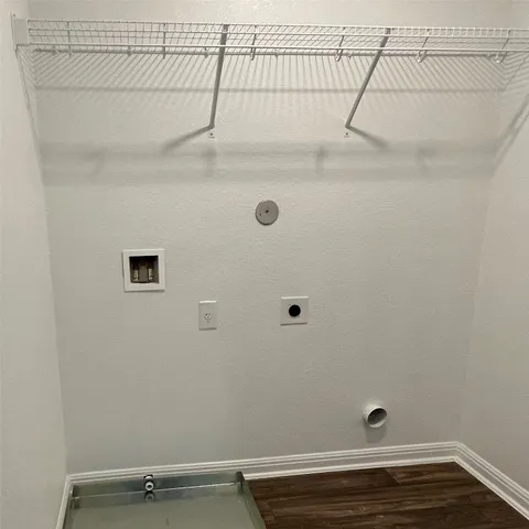 $1,885 | 112 Dupont Pass, Jarrell, TX 76537