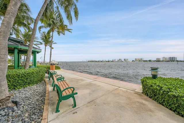 $729,900 | 2640 Lake Shore Drive, Unit 2011, Riviera Beach, FL 33404