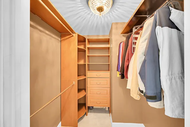 $729,900 | 2640 Lake Shore Drive, Unit 2011, Riviera Beach, FL 33404